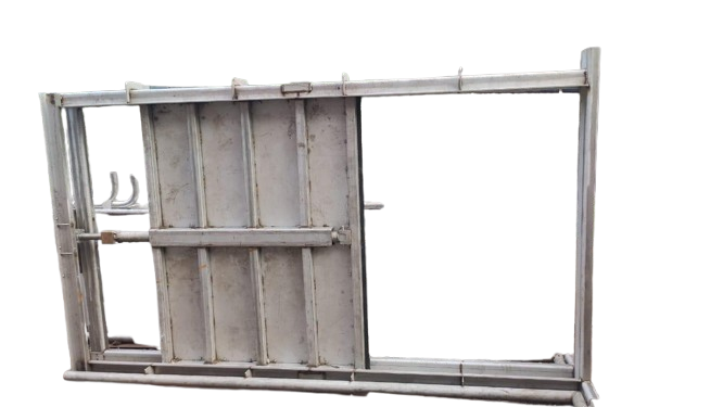 SS Canal Gate